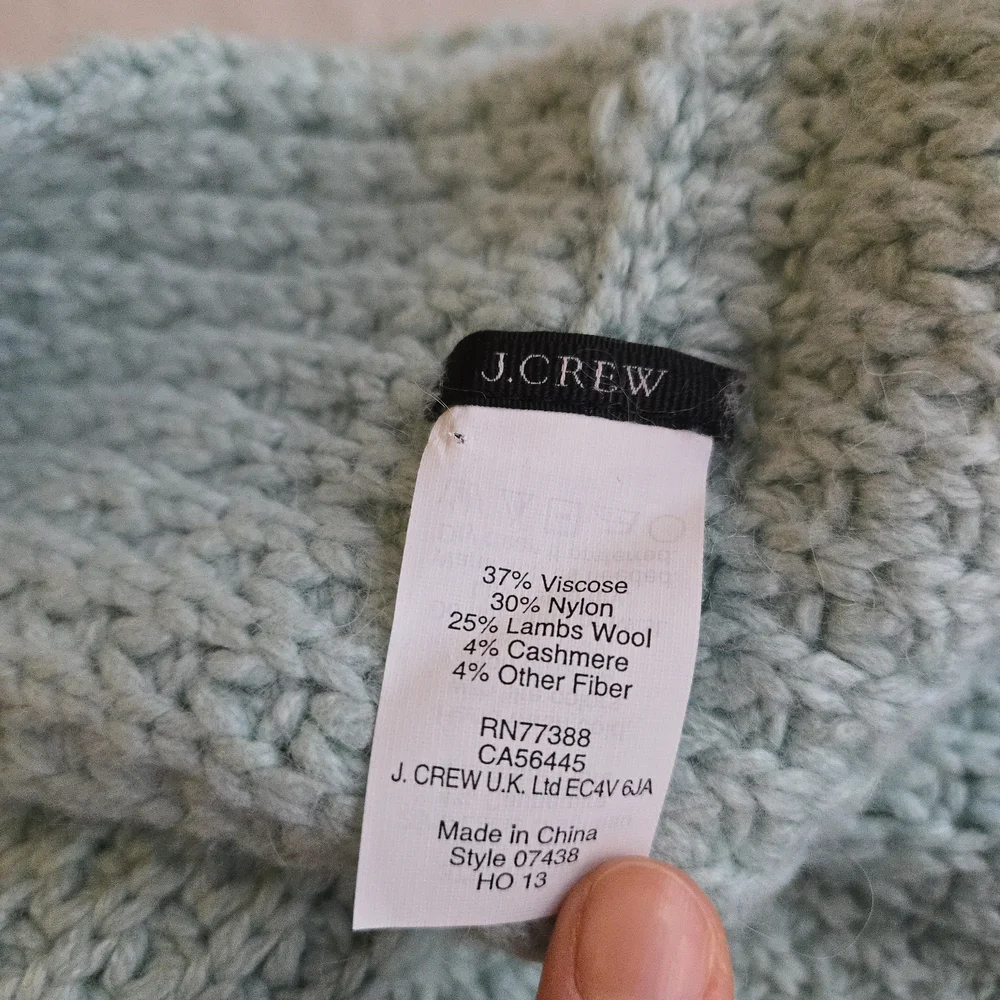 J. Crew Wool Blend Chunky Soft Mint Green Waffle Knit Infinity Scarf MI3